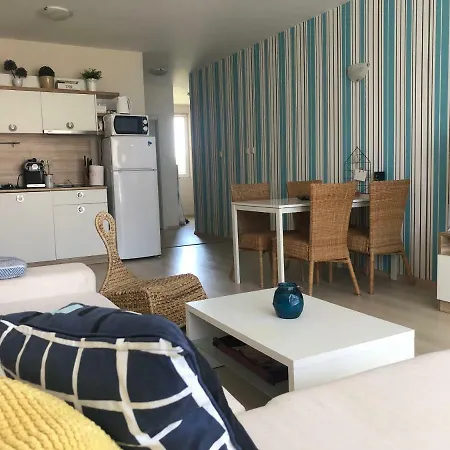 1 Bed Sea View Atia Daire Chernomorets
