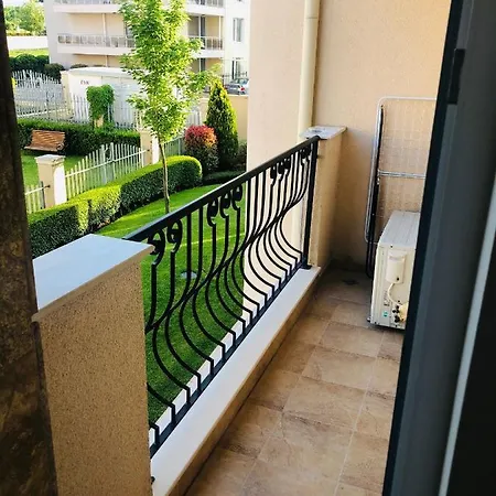 1 Bed Sea View Atia